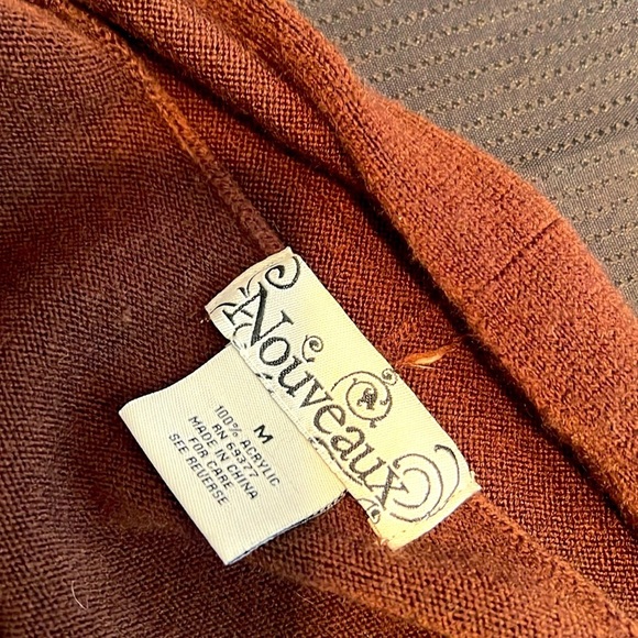 Nouveau Brown Sweater Vest - Picture 5 of 5